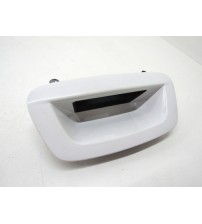 Moldura Maçaneta Porta Malas Chevrolet Tracker 2014 A 2019 Branco