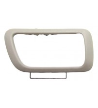 Moldura Maçaneta Interna Direita Pajero Full 2008/2020 Bege Dianteira/traseira Moldura Maçaneta Interna Direita Pajero Full 2008/2020 Bege Dianteira/traseira