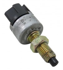 Interruptor Luz Pedal De Freio Sw4 1997 A 2002 Original Interruptor Luz Pedal De Freio Sw4 1997 A 2002 Original
