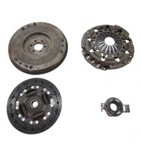Kit Embreagem + Volante Motor Doblô 1.4 Original C/13 Mil Km Kit Embreagem + Volante Motor Doblô 1.4 Original C/13 Mil Km