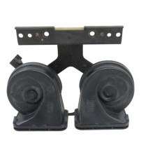 Par Buzina Original Discovery 4 2010 2011 A 2015 C/ Suporte Par Buzina Original Discovery 4 2010 2011 A 2015 C/ Suporte