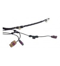 Chicote Lado Direito Tampa Traseira Porta Malas Tiguan 2013