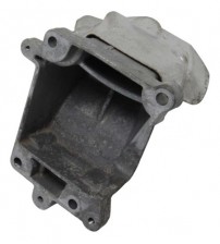 Suporte Esquerdo Do Motor Mercedes Glc43 3.0 V6 2017 A 2019