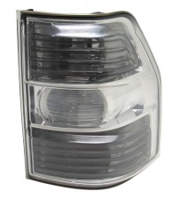 Lanterna Tras. Direita Pajero Full 4pt. 08/20 Original Koyto Direito/passageiro Original Lanterna Tras. Direita Pajero Full 4pt. 08/20 Original Koyto Direito/passageiro Original